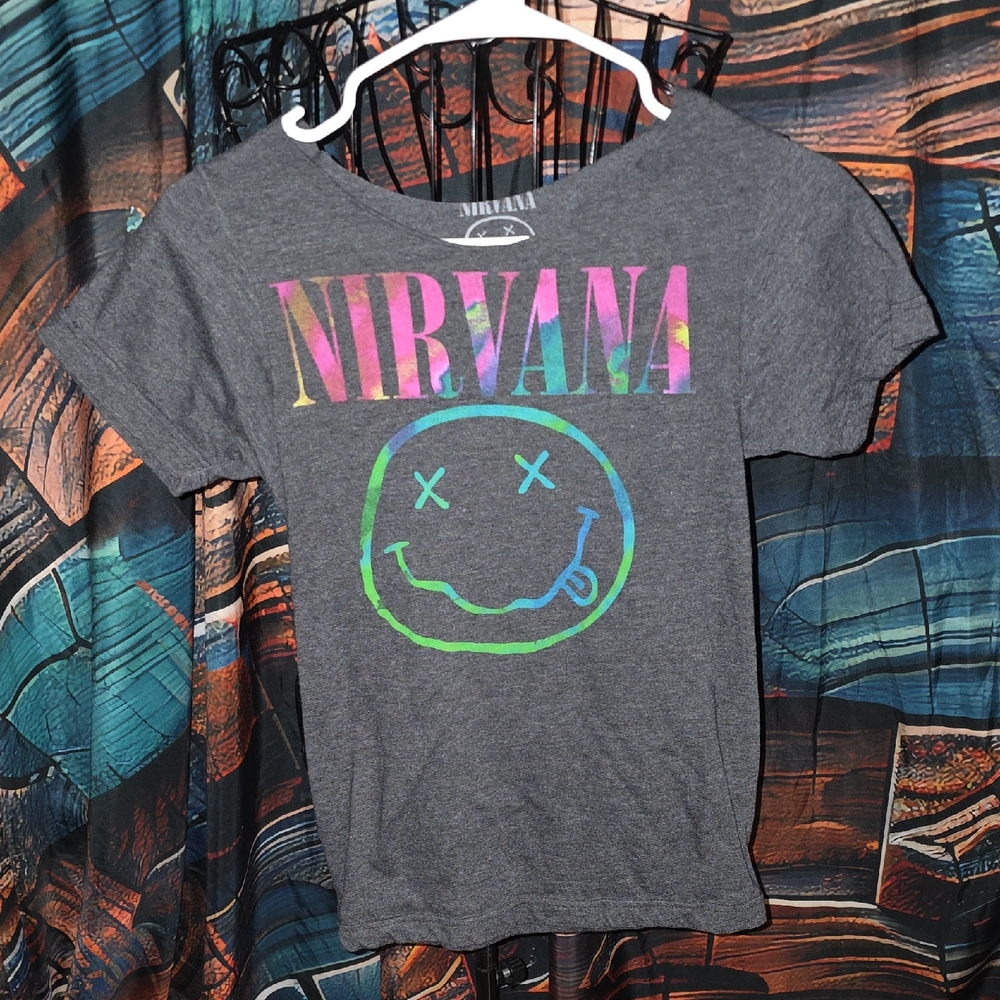 NIRVANA Womens XS Charcoal Tee with Rainbow Colored Face Graphic (Travis-12)